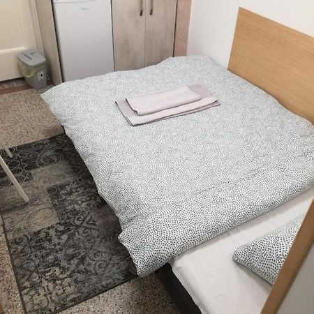 Appartement Mini Studio - One Traveler à Belgrade Extérieur photo